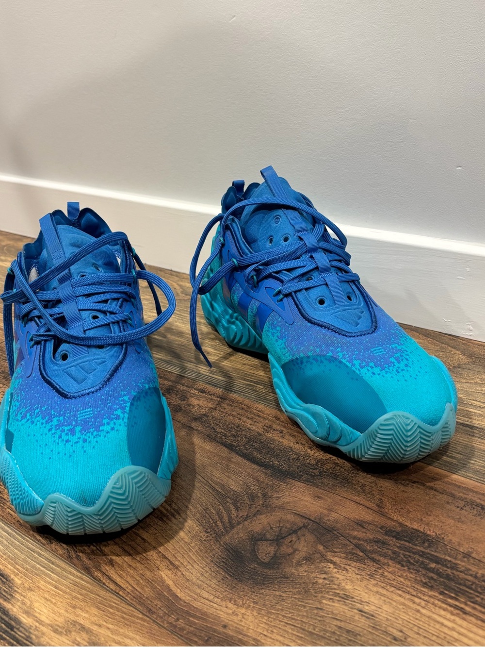 Kids Blue Athletic Sneakers - Breathable Lightweight Trainers